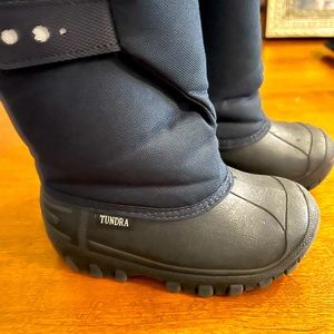 WARM WATERPROOF SNOW BOOTS